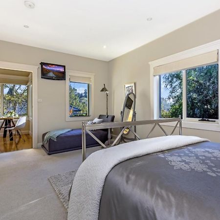 Topiary Haven Launceston Exterior photo